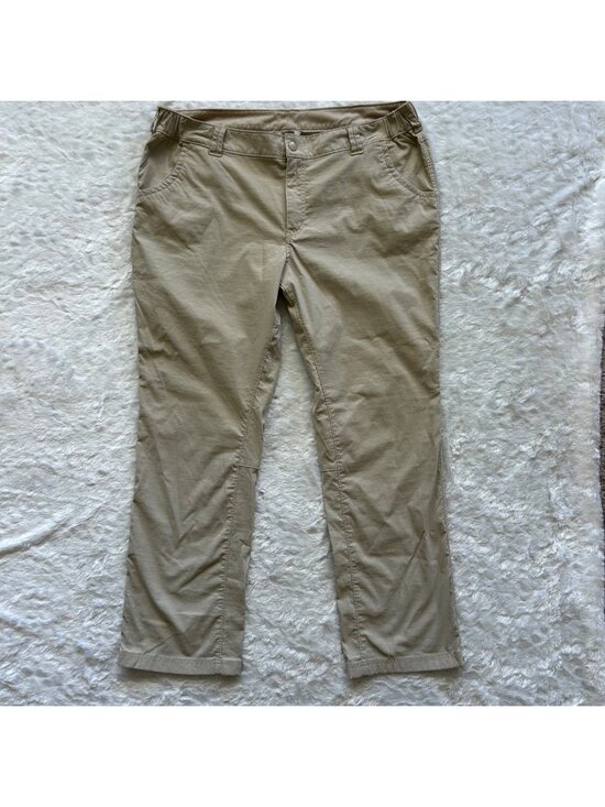 Duluth Trading Co Pants - Womens Duluth Khaki Nylon Quick Dry Outdoor Hiking Pants Gorpcore - 18X31‎